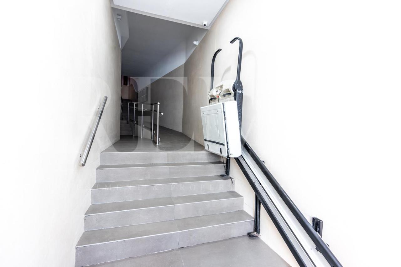 Large Apartment in the heart of Málaga Exterior foto